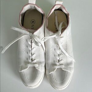 White Women's Sneakers